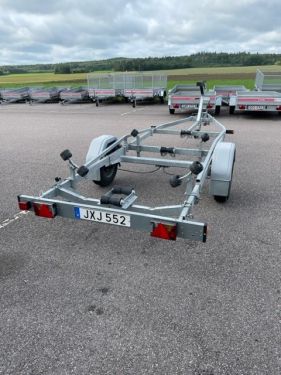 Easyline båttrailer 1300kg (SÅLD)